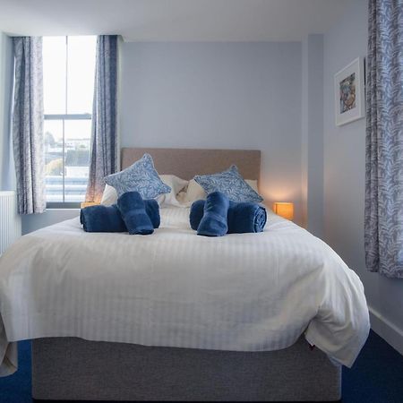 Ocean Cabins No 3 At The Square - ซอนเดอร์สฟุต ห้อง รูปภาพ